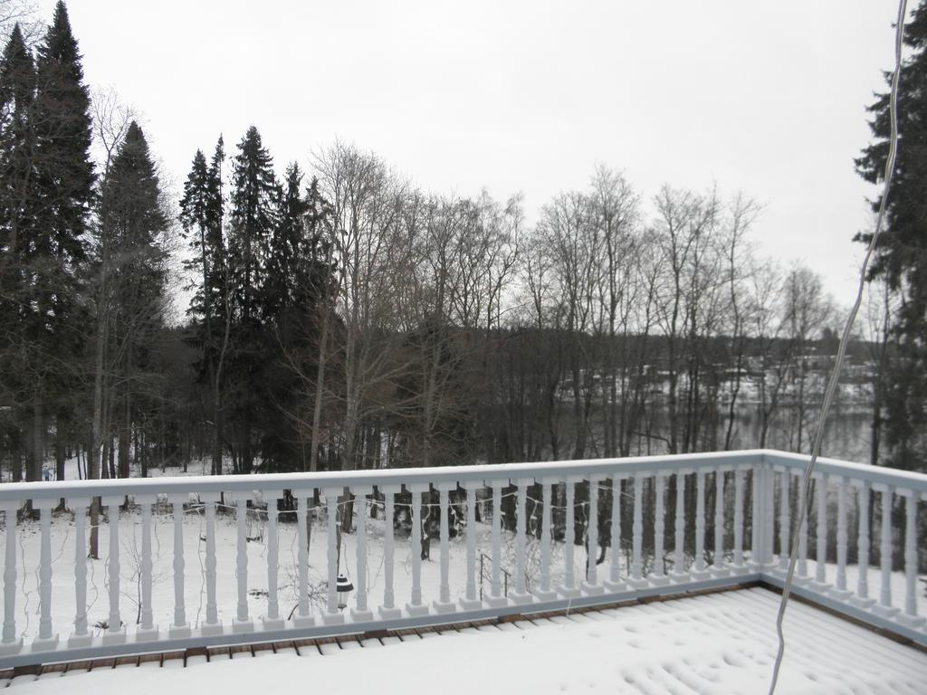 Neitsytniemen Kartano Bed & Breakfast Иматра Екстериор снимка