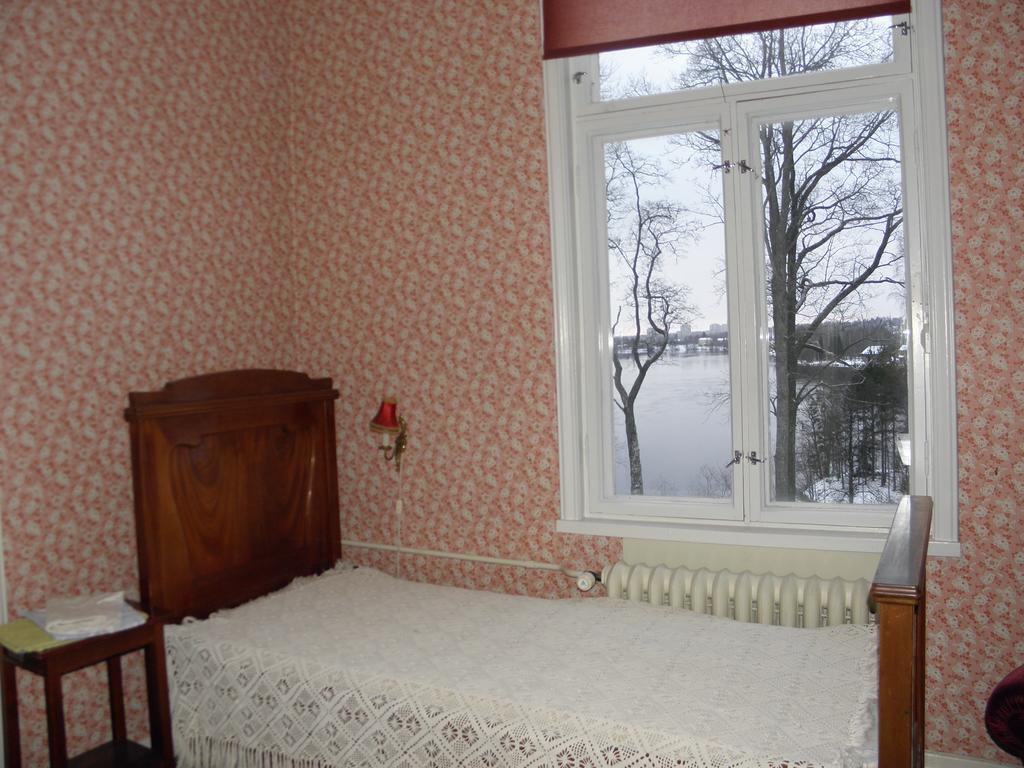Neitsytniemen Kartano Bed & Breakfast Иматра Екстериор снимка