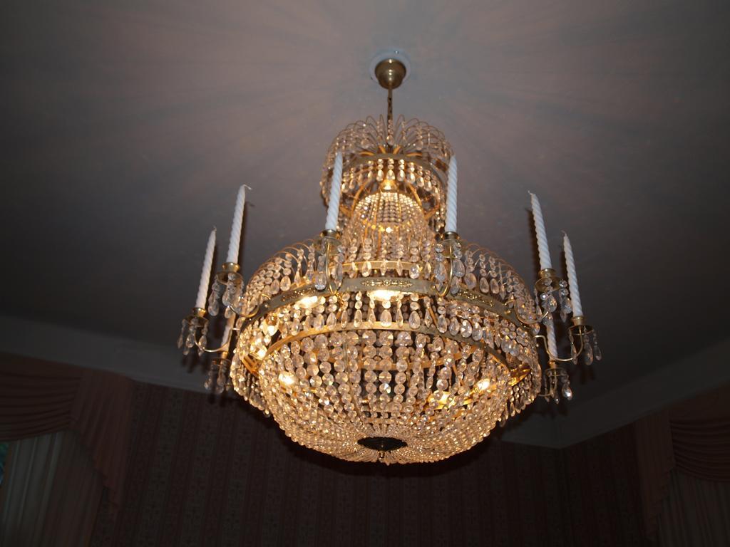 Neitsytniemen Kartano Bed & Breakfast Иматра Екстериор снимка
